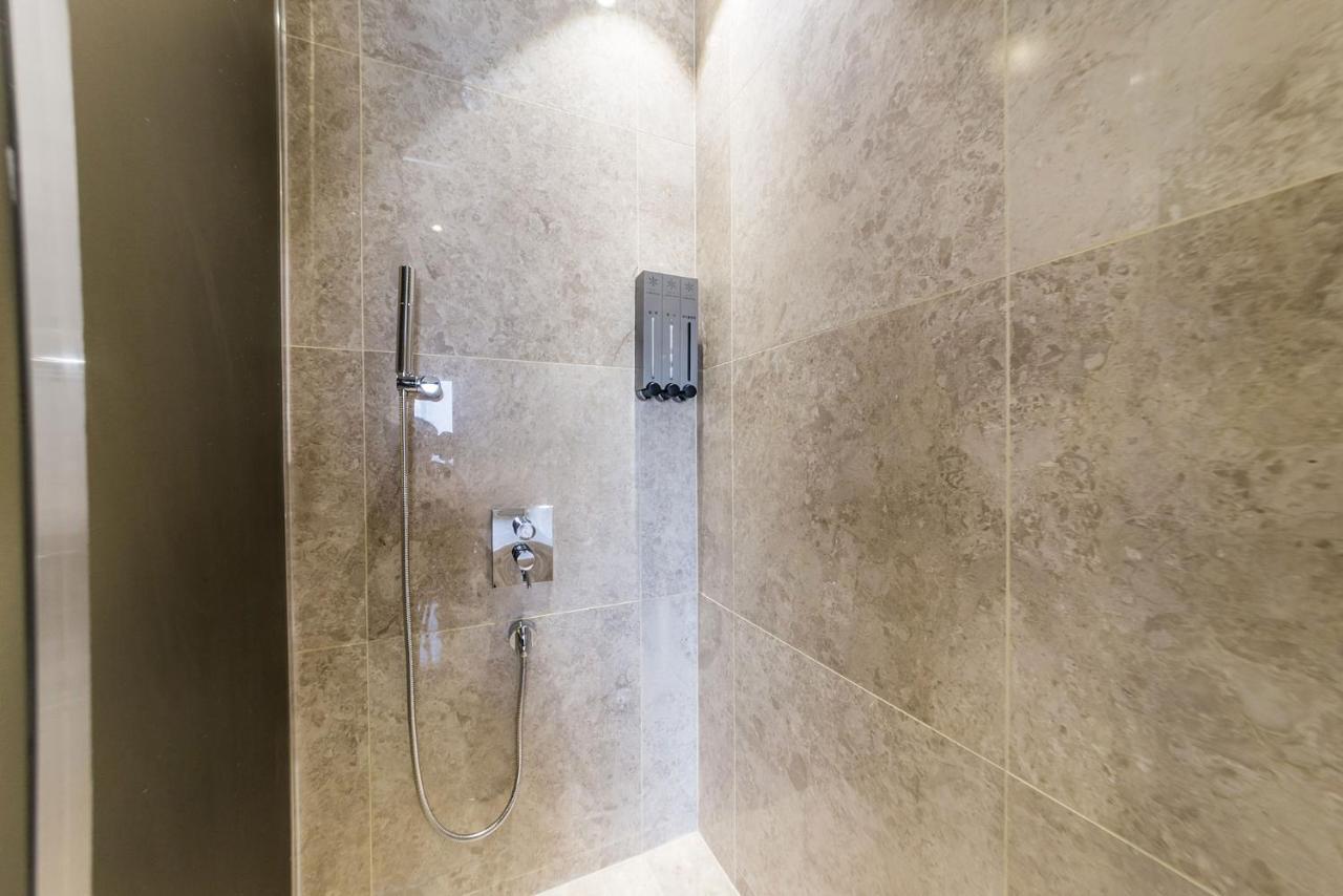 Hotel Forestar Сеул Екстериор снимка